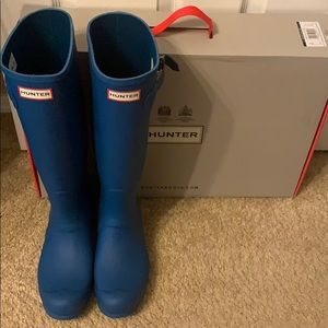 Beautiful Blue Tall Hunter Boots